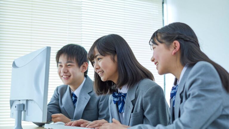 Best AI Tools for Students in 2025